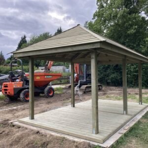 Montage d'une pergola pour le Domaine d'Antheit