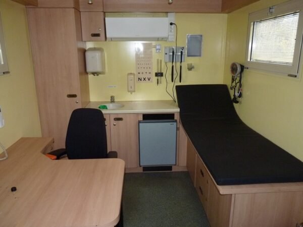 Achat camion de dentisterie à Mensura pour le Togo – Image 2