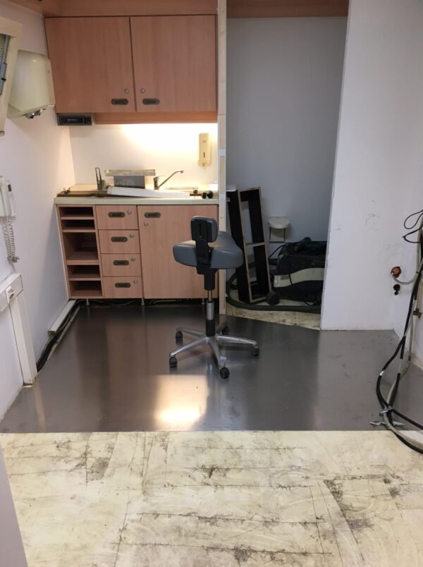 Achat camion de dentisterie à Mensura pour le Togo – Image 11