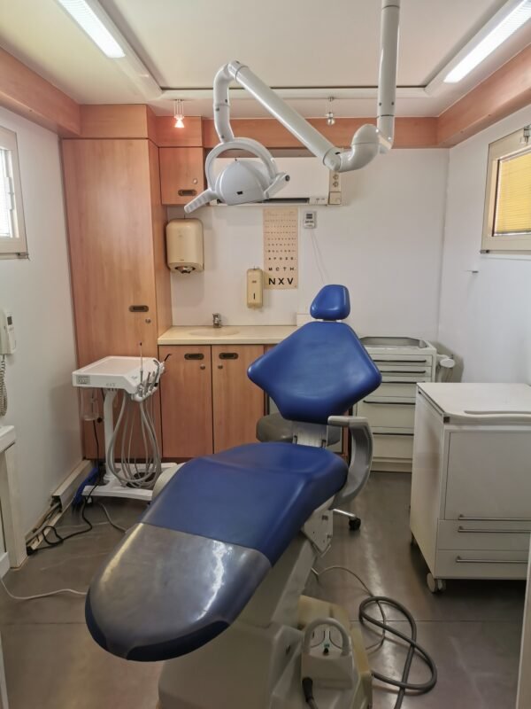 Achat camion de dentisterie à Mensura pour le Togo – Image 15