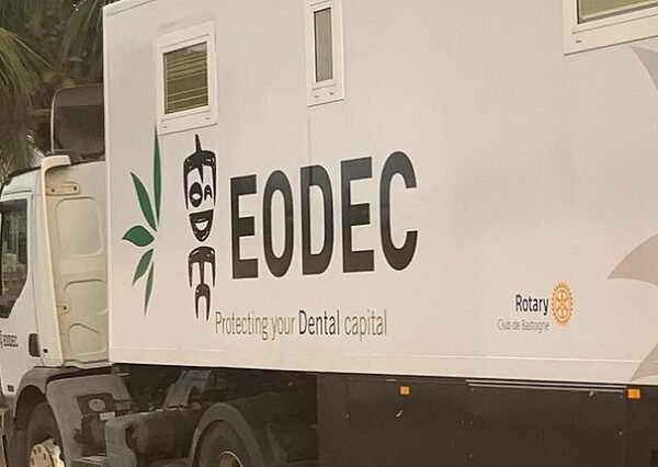 Achat camion de dentisterie à Mensura pour le Togo – Image 18