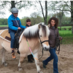 Avancer ensemble – sur quatre sabots avec le Rotary Eupen