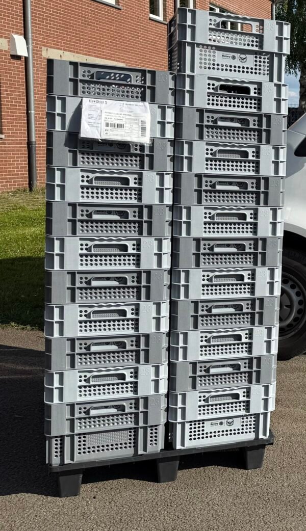 Bacs offerts à la Banque Alimentaire de Liège – Image 3